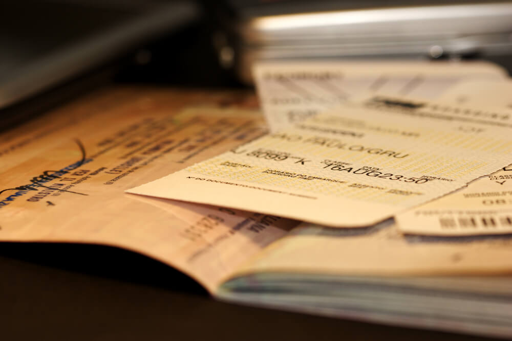 AirplaneTickets.jpg