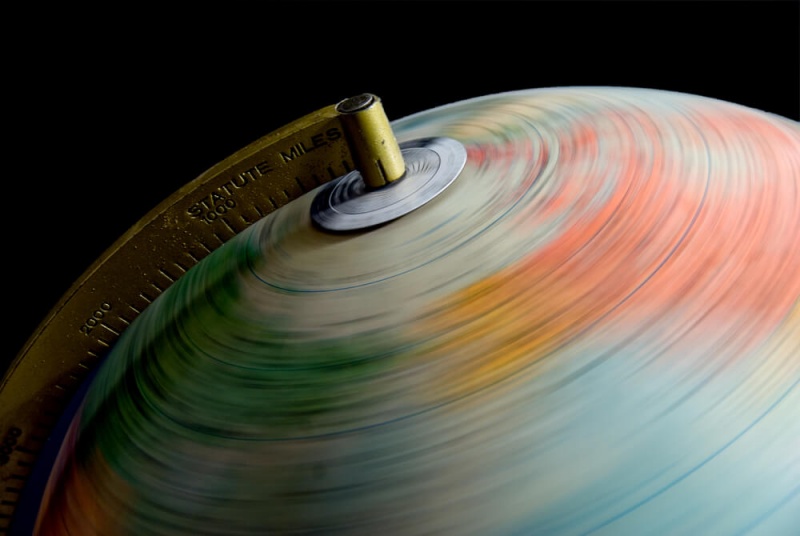 File:SpinningGlobe.jpg