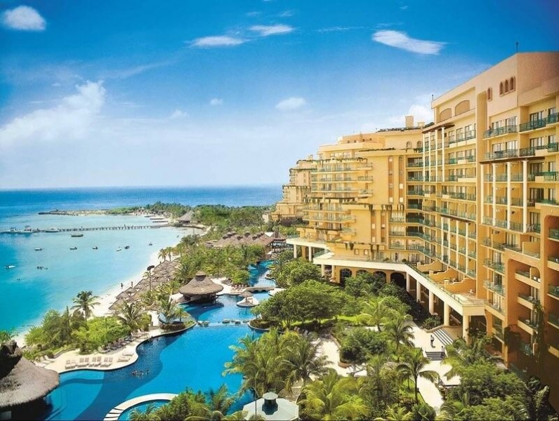 File:PreferredFiestaCancun.jpg