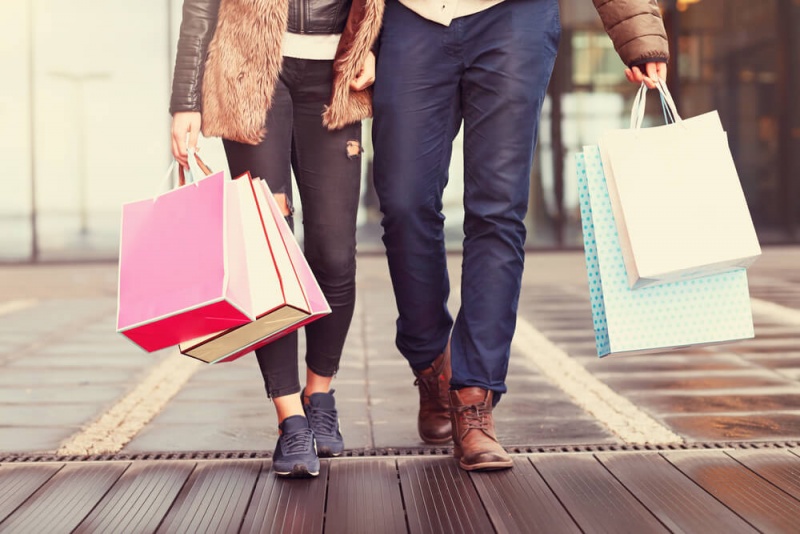 File:Shopping.jpg